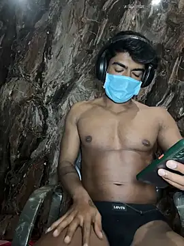 rony6663 online show from 12-19-25, 06:37