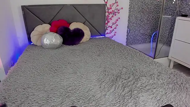 KristiVegass online show from 09-24-25, 05:33