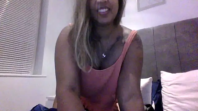 Snapshot of TEMPTING-TAMMY chatting on 02-03-25, 10:32 TEMPTING-TAMMY online show from 02-03-25, 10:32