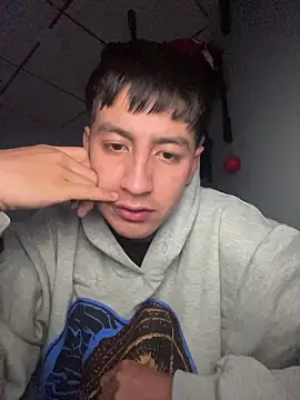 Stiven 017 online show from 01-15-26, 01:32