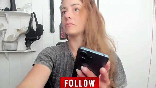 jessiburningheels online show from 10-16-25, 09:54