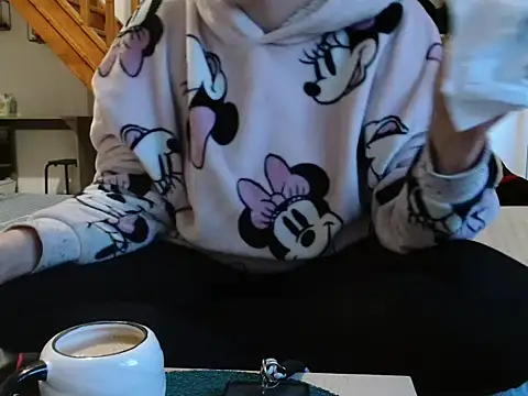 Lauzo21 online show from 10-07-25, 05:37