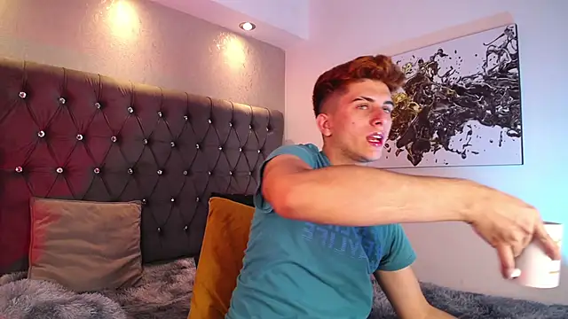 Snapshot of MrWilliseo chatting on 11-20-25, 08:08 MrWilliseo online show from 11-20-25, 08:08