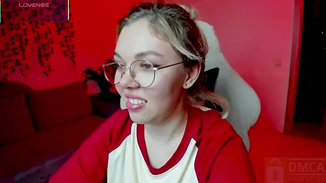 Snapshot of whoa-hoa-hoa-hoa-hoa chatting on 11-07-25, 02:28 whoa-hoa-hoa-hoa-hoa online show from 11-07-25, 02:28