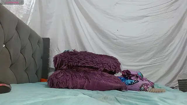 imtiffany w online show from 03-07-25, 03:28