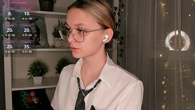 ms elizabethqueen online show from 02-02-25, 03:17