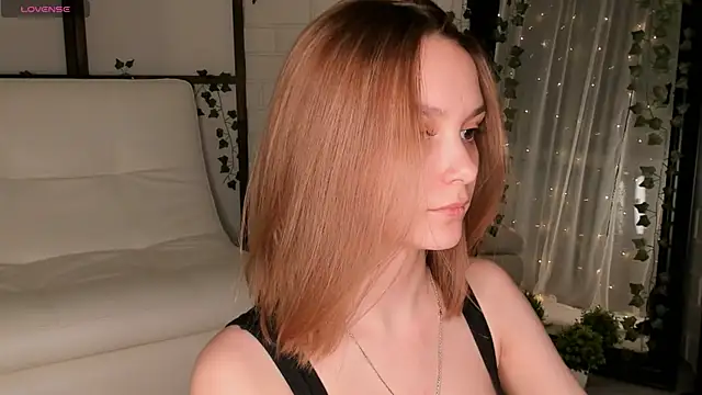 ms elizabethqueen online show from 03-09-25, 04:33