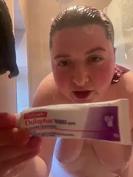 Snapshot of BBW_GoddessK chatting on 01-14-25, 11:10 BBW GoddessK online show from 01-14-25, 11:10