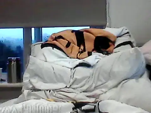 Snapshot of BBW_GoddessK chatting on 01-15-25, 04:43 BBW GoddessK online show from 01-15-25, 04:43