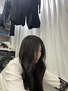 xyebobs online show from 12-03-25, 04:27