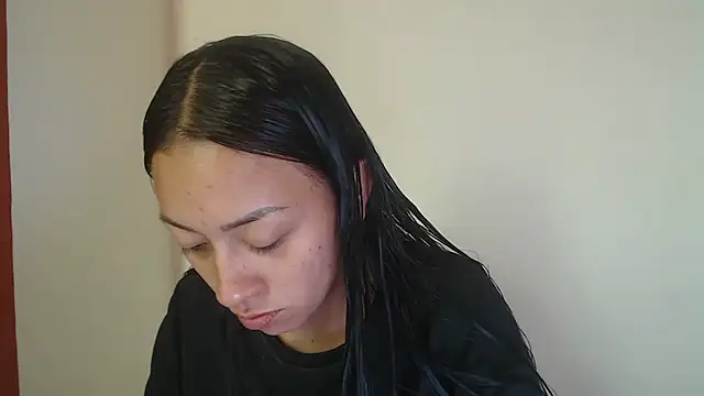 Snapshot of Little_aphrodite chatting on 09-10-25, 02:39 Little aphrodite online show from 09-10-25, 02:39