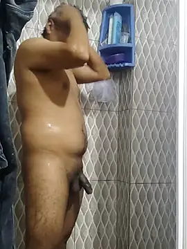 Snapshot of Tu_papi_69_ chatting on 11-08-25, 12:11 Tu papi 69 online show from 11-08-25, 12:11