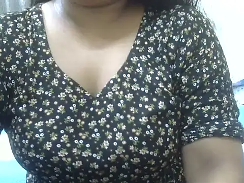 indian Babi770 online show from 10-31-25, 07:04