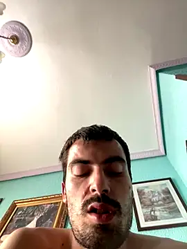 Snapshot of Frantri00@xh chatting on 09-27-25, 10:53 Frantri00xh online show from 09-27-25, 10:53