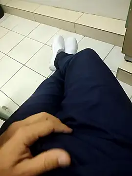 gatmoreno1 online show from 01-09-26, 05:04