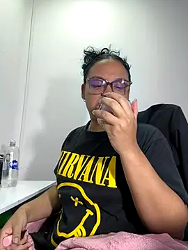 angela angels  online show from 10-17-25, 01:42