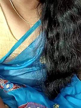 tamil-varshu online show from 01-11-25, 04:14