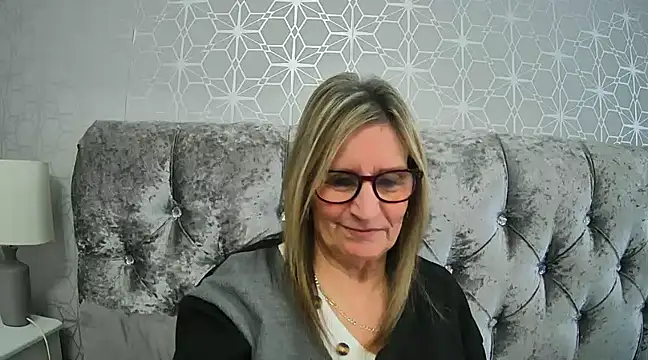 Additive Mature Linda online show from 02-03-25, 11:53