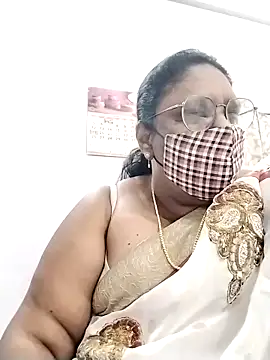 Snapshot of Pushpavathi_78 chatting on 10-21-25, 02:51 Pushpavathi 78 online show from 10-21-25, 02:51