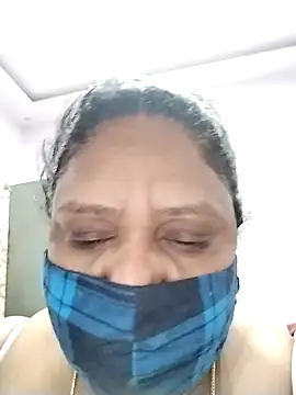 Snapshot of Pushpavathi_78 chatting on 11-14-25, 02:54 Pushpavathi 78 online show from 11-14-25, 02:54