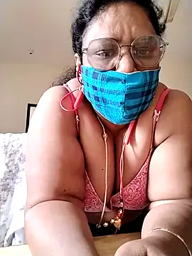 Snapshot of Pushpavathi_78 chatting on 11-17-25, 09:59 Pushpavathi 78 online show from 11-17-25, 09:59