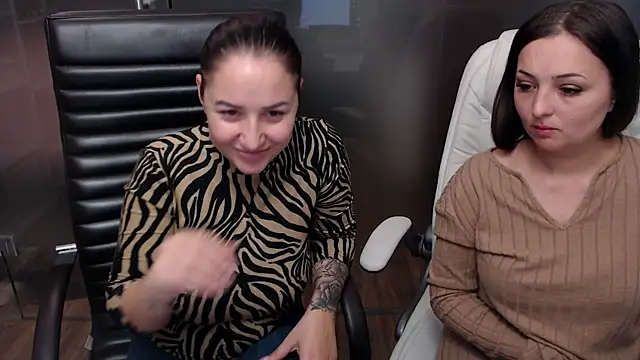Amy--Samy online show from 12-06-24, 01:44