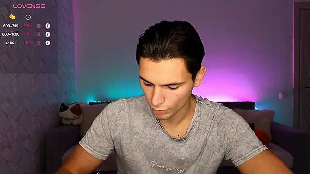 denlover1 online show from 10-23-25, 06:34