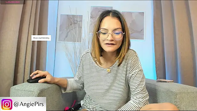 Angie Pirss online show from 01-15-25, 05:58