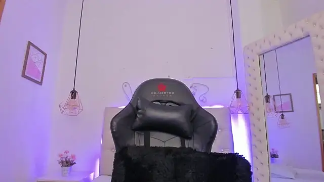 Zoeth Ruiz online show from 03-11-25, 03:45