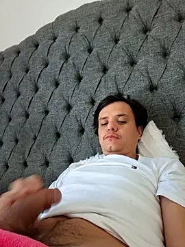 stevego94 online show from 10-25-25, 05:40