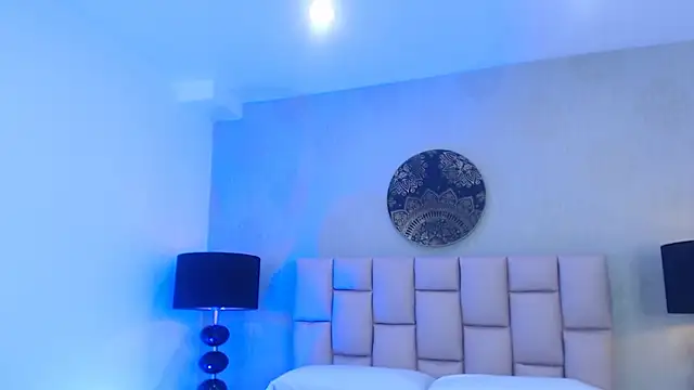 Zoe Vixen online show from 01-31-25, 12:07