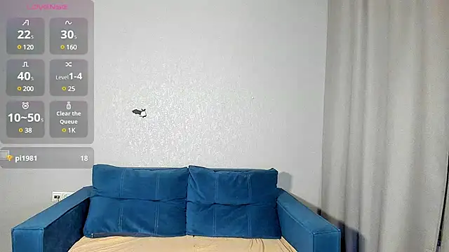 Snapshot of Miss_you_kiss chatting on 12-11-24, 12:55 Miss you kiss online show from 12-11-24, 12:55