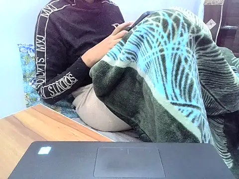 Snapshot of DOLL_CUTY chatting on 12-04-25, 03:54 DOLL CUTY online show from 12-04-25, 03:54