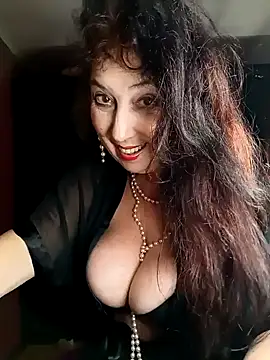 GypsyEsmeralda online show from 01-04-25, 09:20
