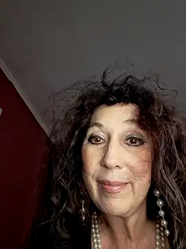 GypsyEsmeralda online show from 11-03-25, 04:08