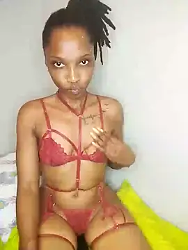 Snapshot of FreakySag_8888 chatting on 12-13-24, 04:11 FreakySag 8888 online show from 12-13-24, 04:11