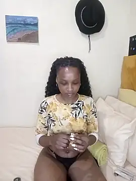 Snapshot of FreakySag_8888 chatting on 10-20-25, 09:32 FreakySag 8888 online show from 10-20-25, 09:32