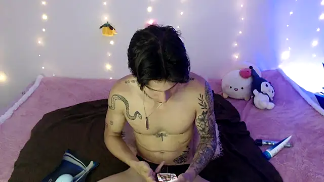 Apolo Hidalgo01 online show from 12-03-24, 03:44