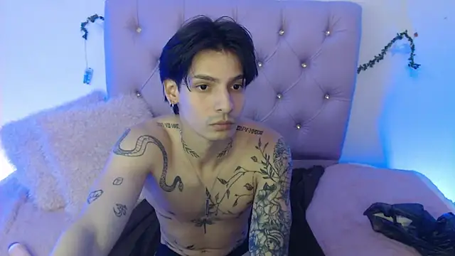 Apolo Hidalgo01 online show from 01-26-25, 03:38