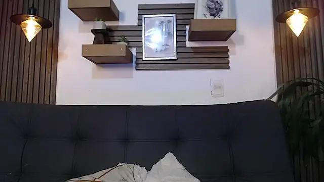 rihannagil online show from 02-10-26, 03:54