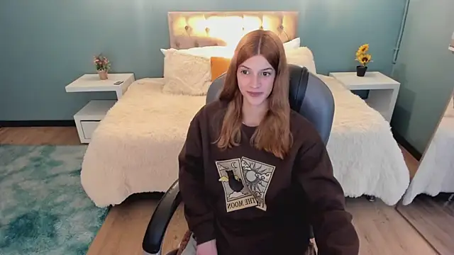 Nora Vennucci online show from 01-13-26, 07:30