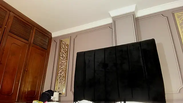 mature bigass   online show from 03-22-25, 11:53