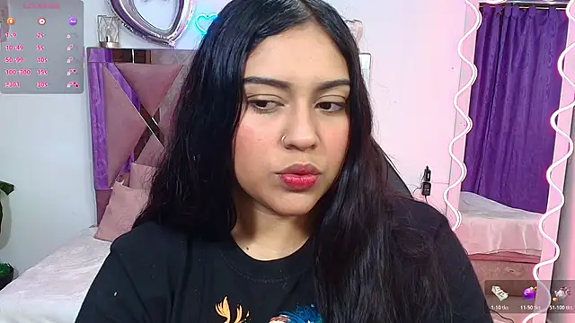 Snapshot of kendra_tay chatting on 10-24-25, 03:14 kendra tay online show from 10-24-25, 03:14