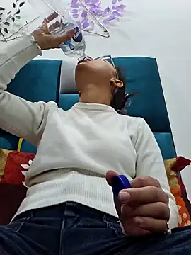 Snapshot of Aleena_Rai chatting on 12-07-24, 06:37 Aleena Rai online show from 12-07-24, 06:37