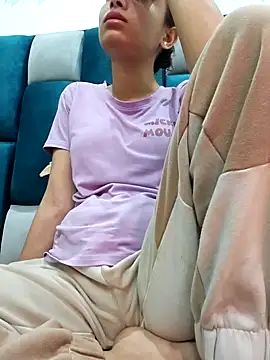 Snapshot of Aleena_Rai chatting on 02-02-25, 08:30 Aleena Rai online show from 02-02-25, 08:30