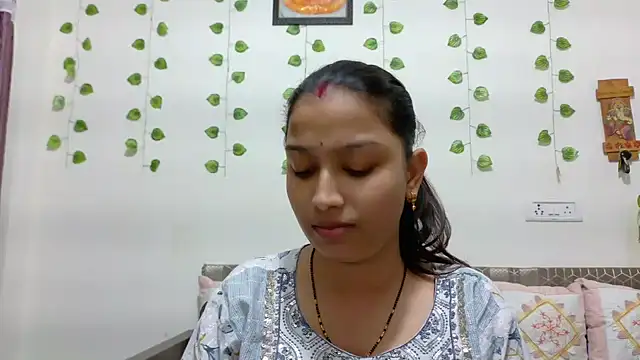 Snapshot of Aleena_Rai chatting on 11-04-25, 07:57 Aleena Rai online show from 11-04-25, 07:57