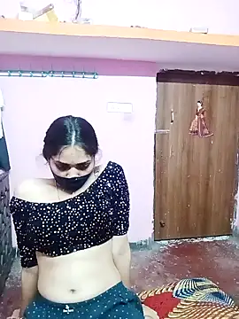 Cute-Simmi online show from 12-17-24, 06:35