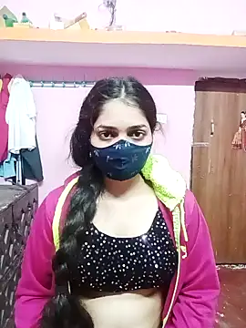 Cute-Simmi online show from 12-17-24, 12:00