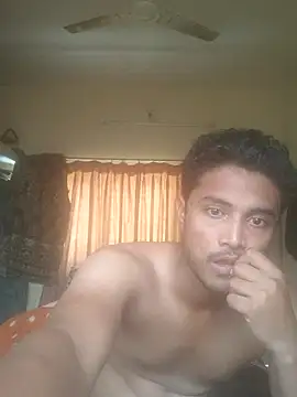 Snapshot of mark_2431 chatting on 10-01-25, 05:13 mark 2431 online show from 10-01-25, 05:13