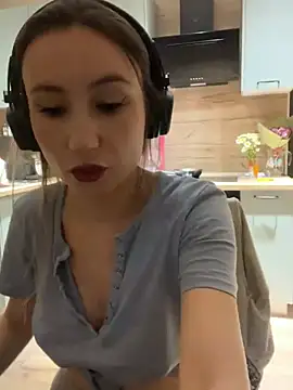 viviandaimond1 online show from 03-15-25, 05:37